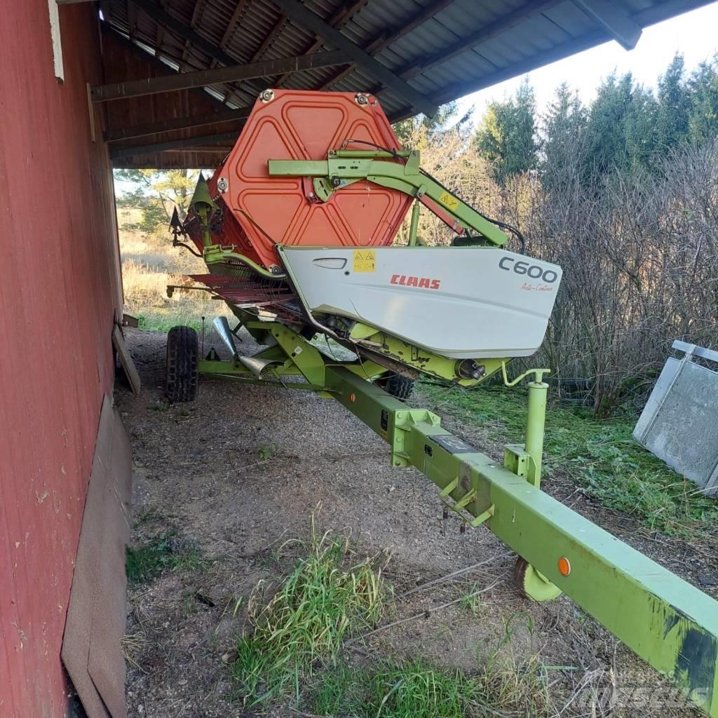 CLAAS Tucano 440 Ceifeiras debulhadoras