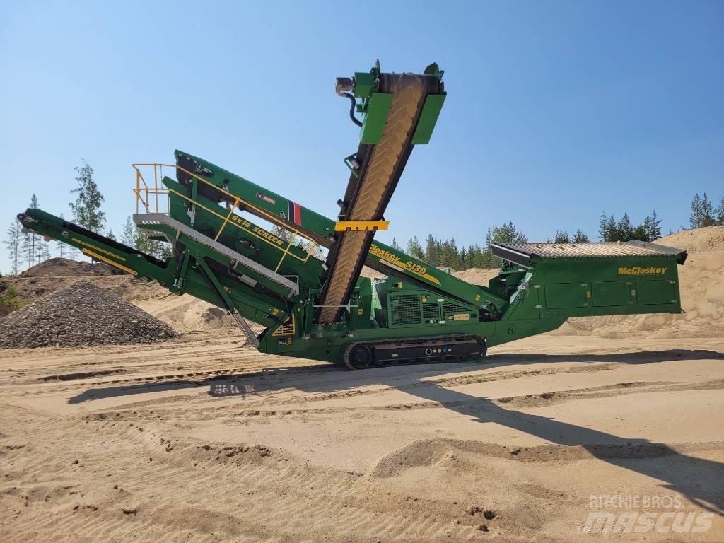 McCloskey S130 Crivos móveis