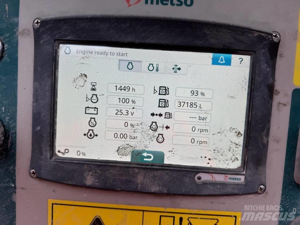 Metso LT300HP Britadores móveis