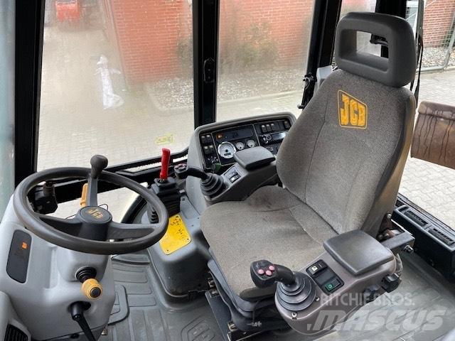 JCB 4CX Retroescavadeiras