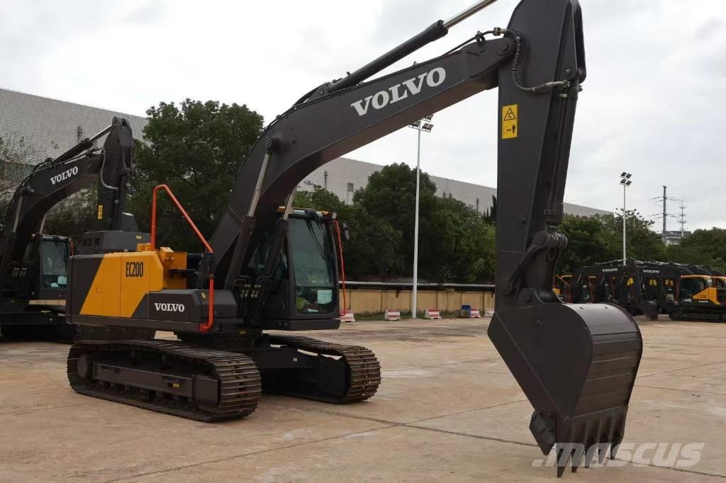 Volvo EC 200 Escavadeiras de esteiras