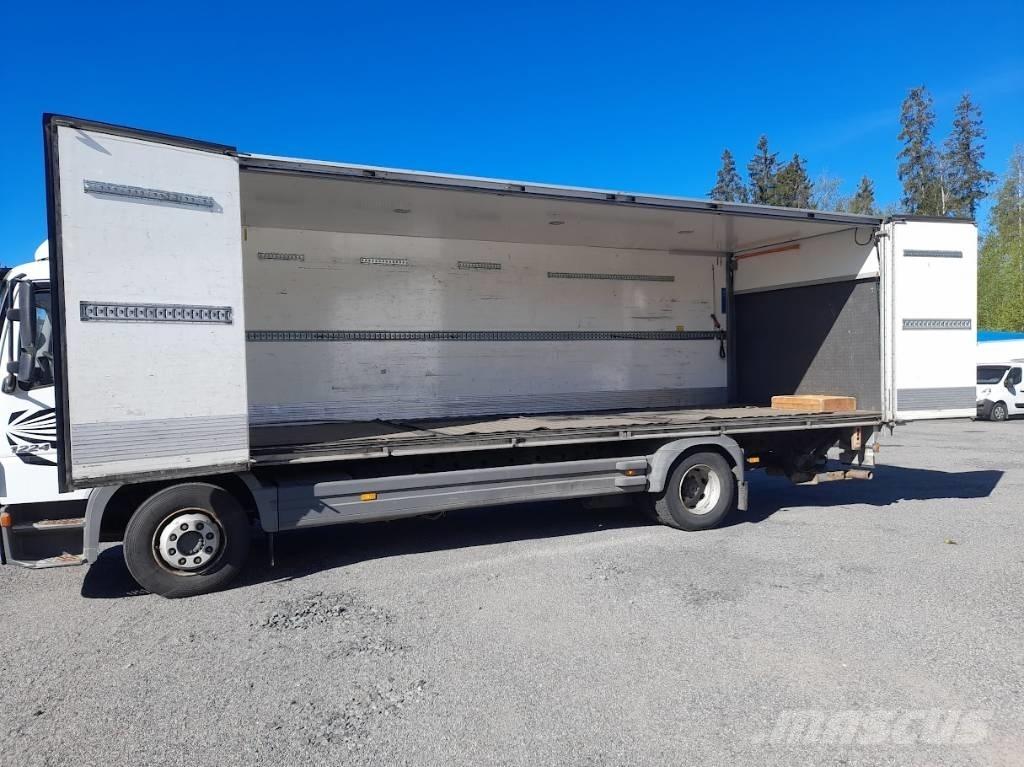 Mercedes-Benz Atego Caminhões de caixa fechada