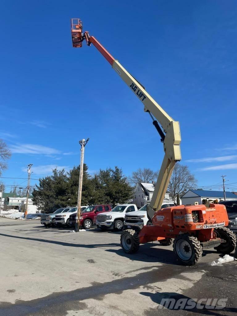 JLG M-600-JP Elevadores braços articulados