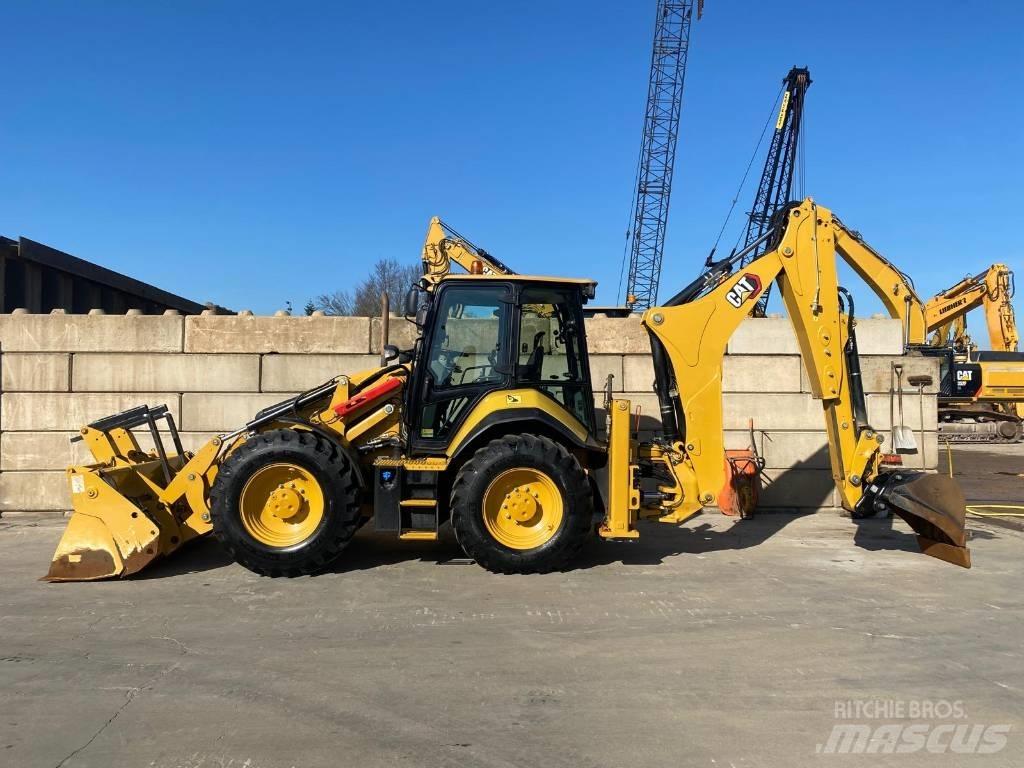CAT 444  4x4 Retroescavadeiras