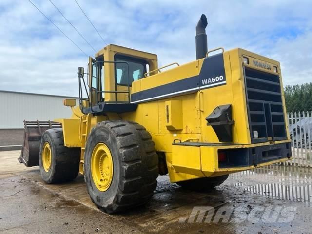 Komatsu WA 600-1 Carregadeiras de rodas