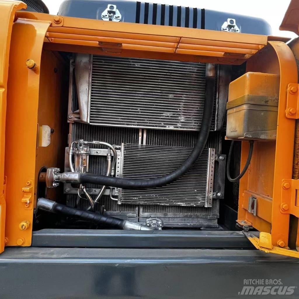 Hyundai R220-9S Escavadeiras de esteiras
