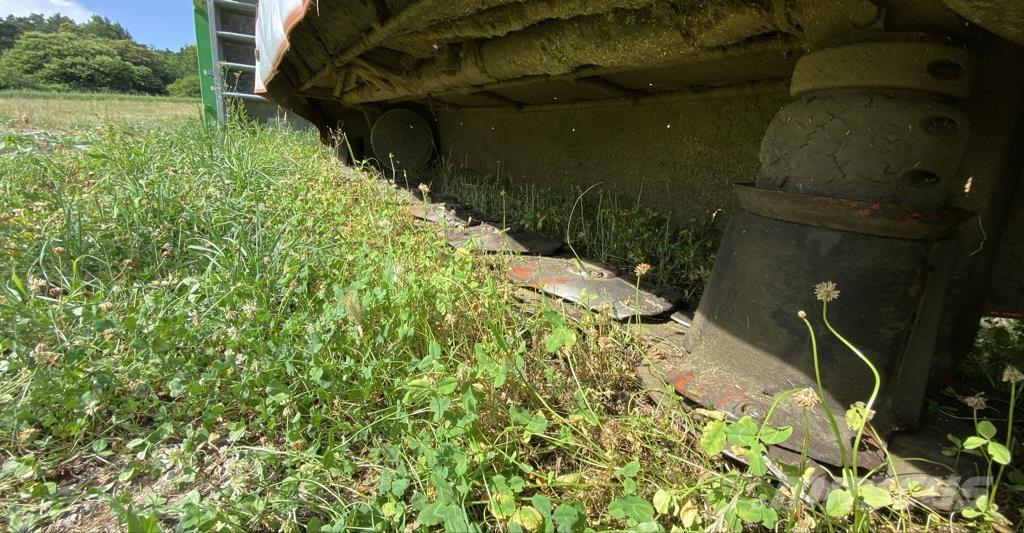 Kuhn GMD 4011-FF Gadanheiras