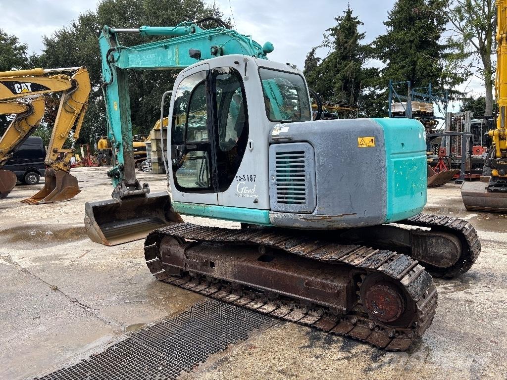 Kobelco SK 135 Escavadeiras de esteiras