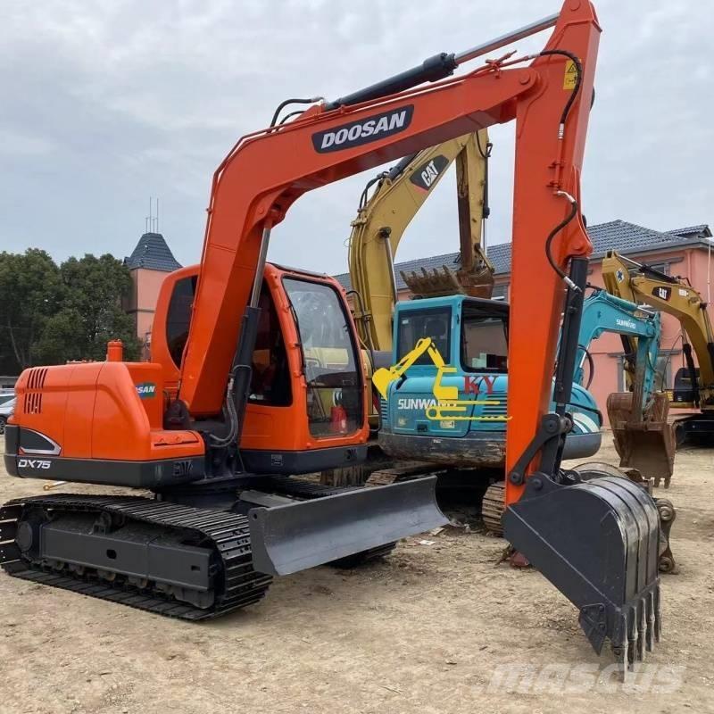 Doosan DX 75-9 Escavadeiras de esteiras