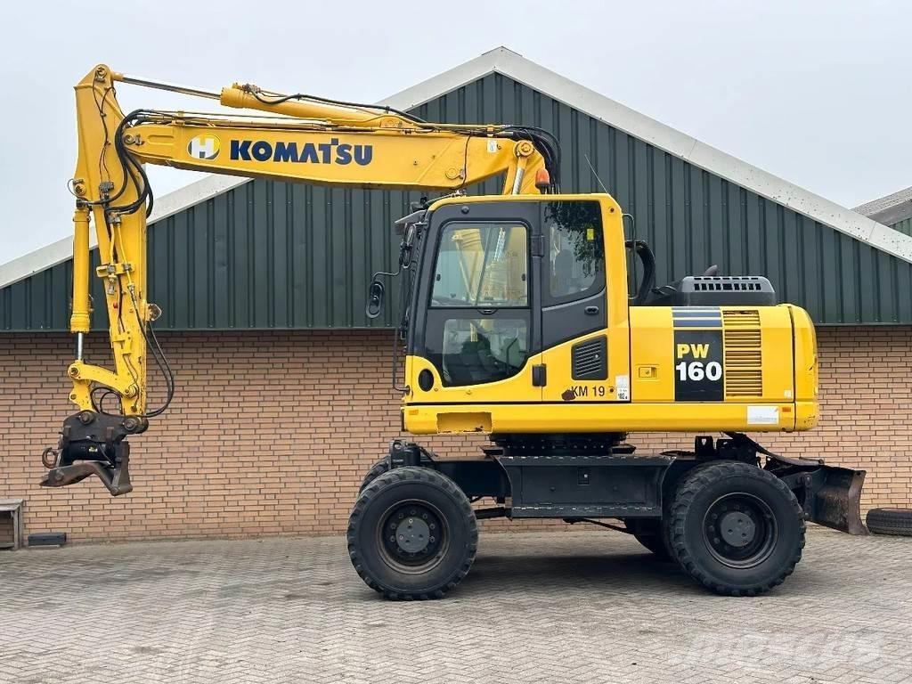 Komatsu PW160-8 Escavadoras de rodas