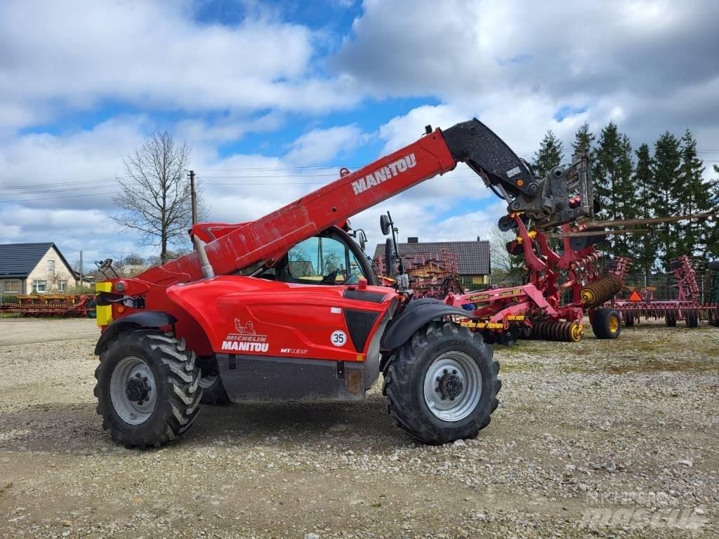 Manitou MT 835 Manipulador telescópico