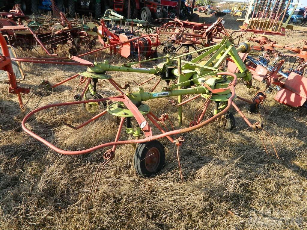 CLAAS 4 Ancinho virador