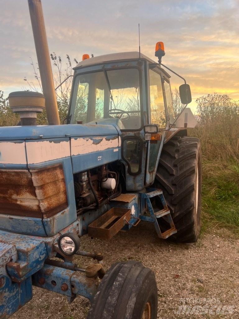 Ford TW 15 Tratores Agrícolas usados