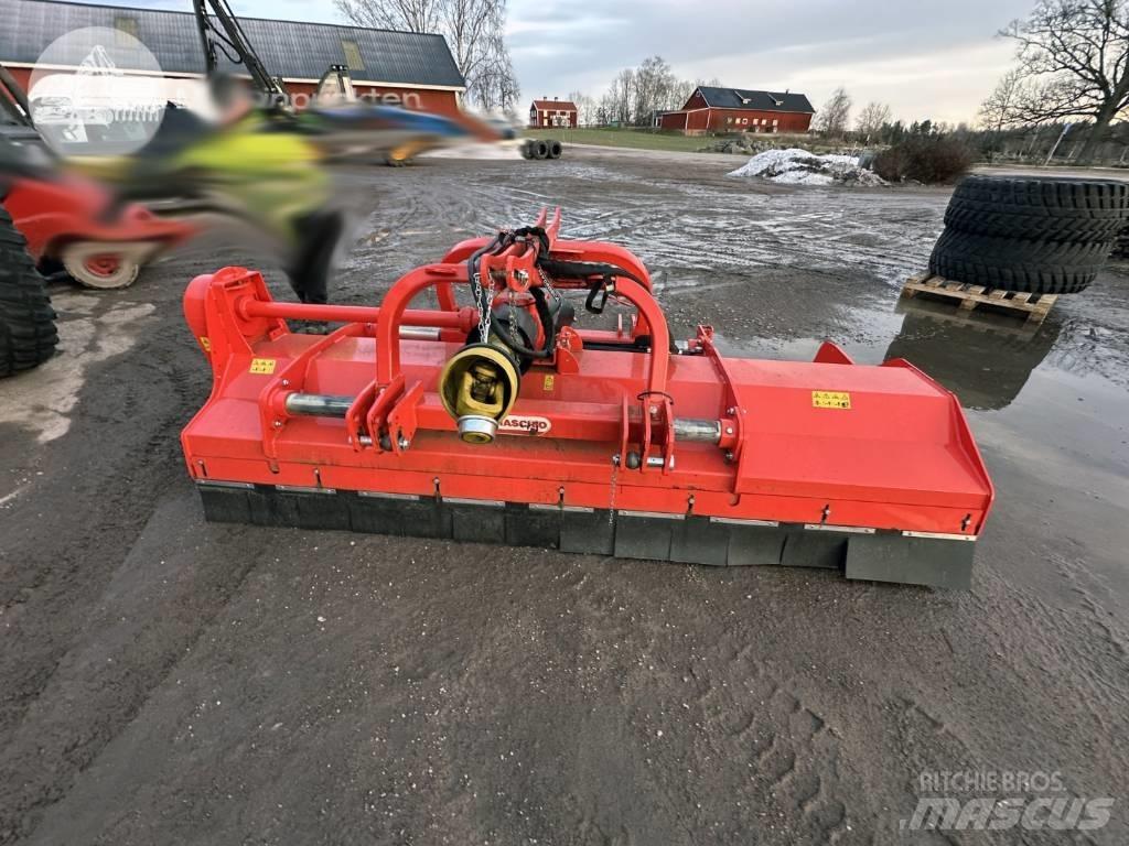 Maschio Buffalo 300 Gadanheiras e cortadores de folhas para pastos