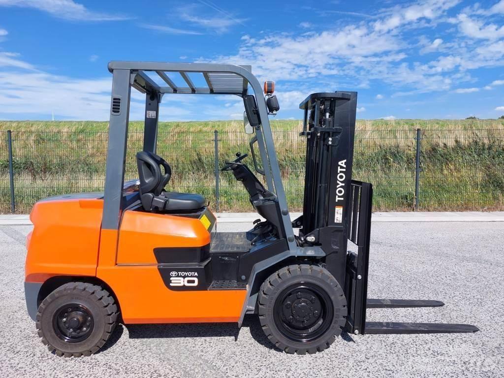 Toyota FDZN30 Empilhadores Diesel