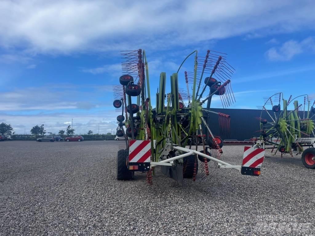 CLAAS Liner 4000 HHV Ancinho virador