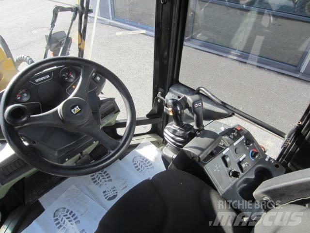 CAT 906 Carregadeiras de rodas