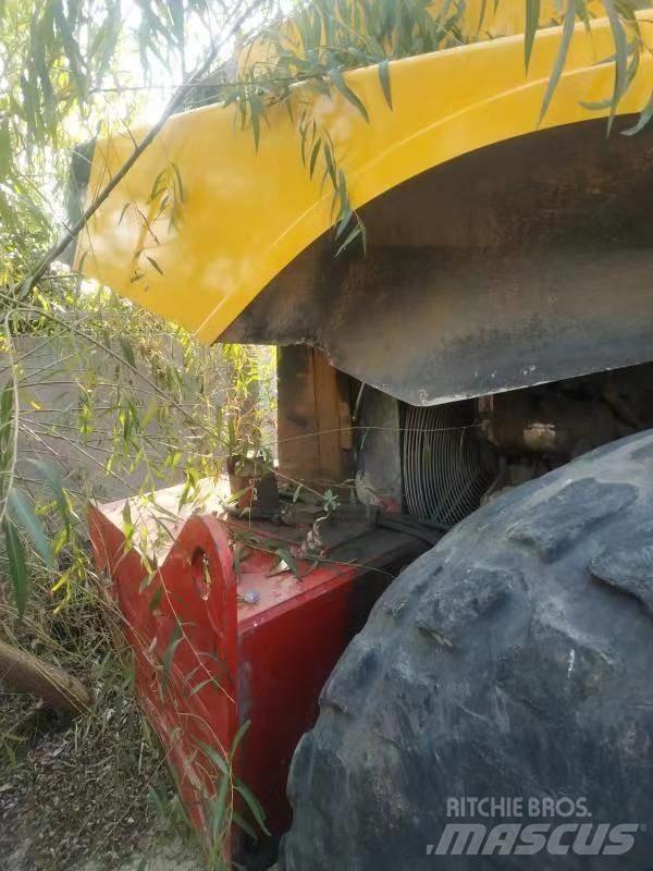 Dynapac CA602 Cilindros Compactadores monocilíndricos