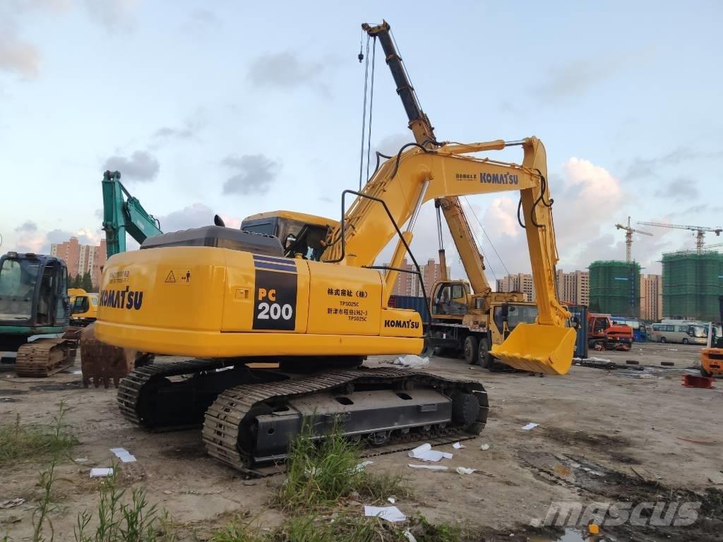Komatsu PC 200-7 Escavadoras Midi 7t - 12t