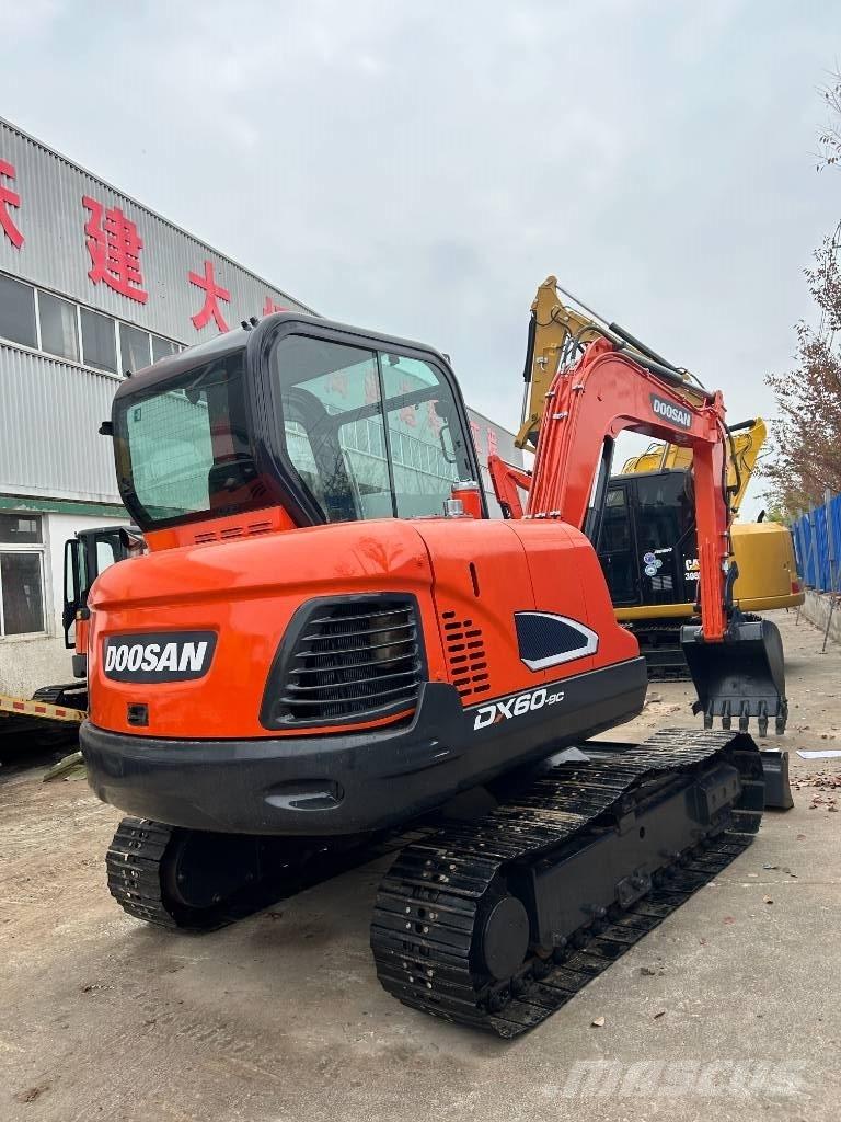Doosan DX 60 Escavadeiras de esteiras