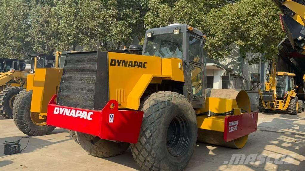 Dynapac CA 251 D Cilindros Compactadores monocilíndricos