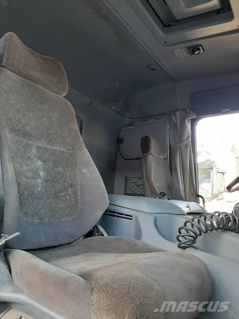 Scania P 124 Camiões Ampliroll