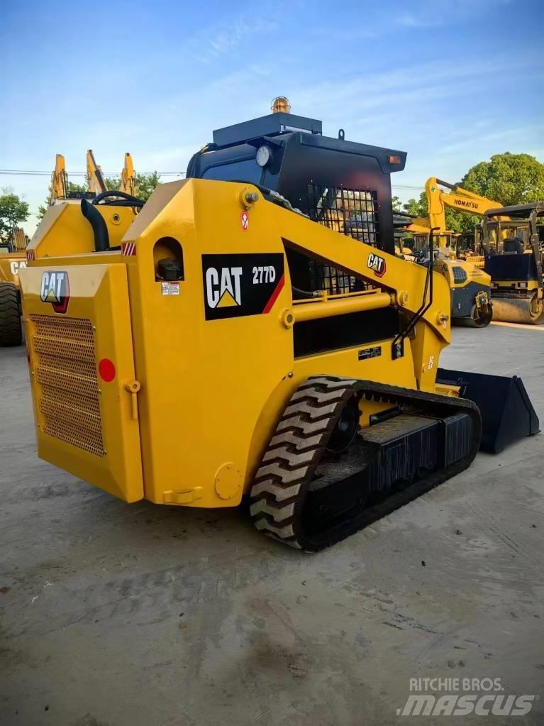 CAT 277 D Minicarregadeiras