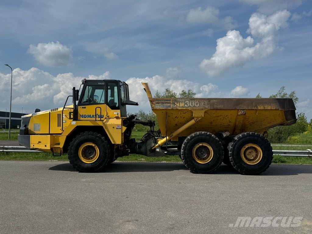 Komatsu HM300-2 Caminhões articulados