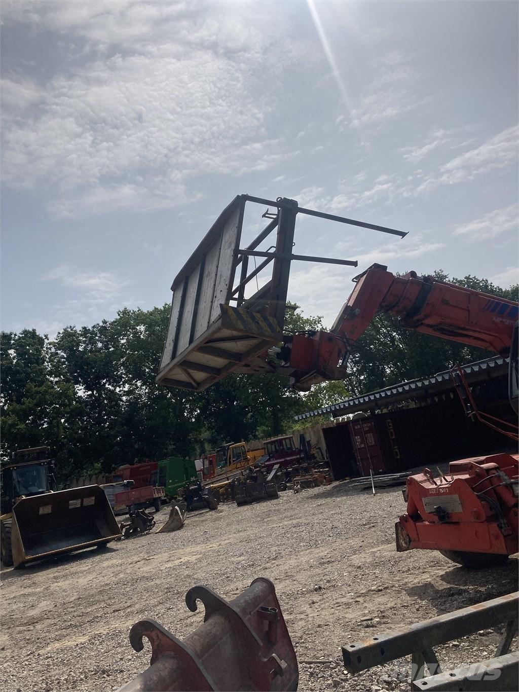 Manitou 1540 MRT Manipulador telescópico