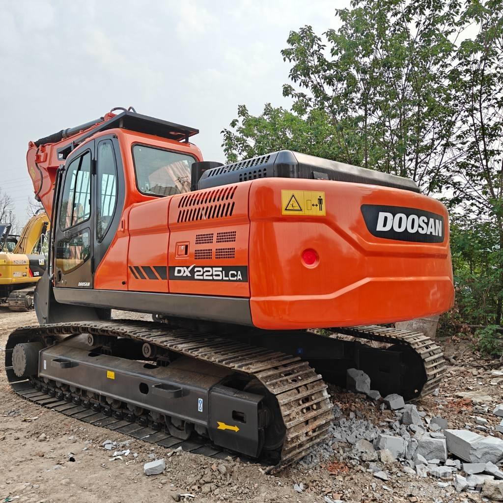 Doosan DX225-9C Escavadeiras de esteiras