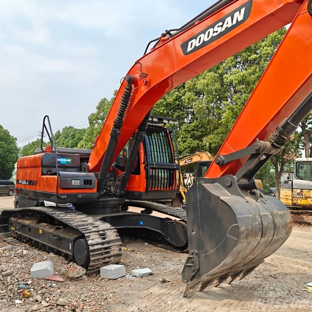 Doosan DX225-9C Escavadeiras de esteiras