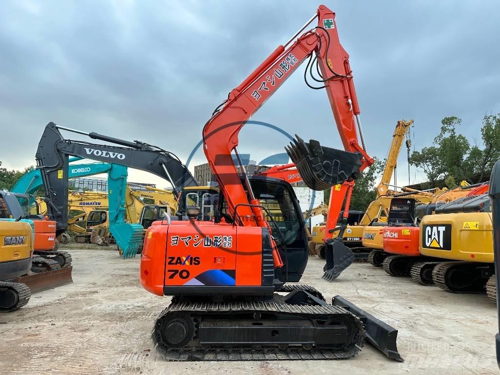 Hitachi ZX 70 Miniescavadeiras