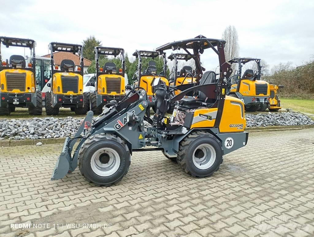 GiANT G2300 Xtra HD Minicarregadeiras