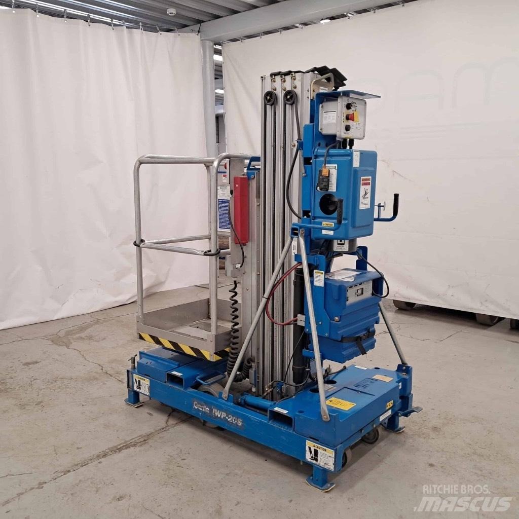 Genie IWP 20 S DC Plataformas de Mastro Vertical