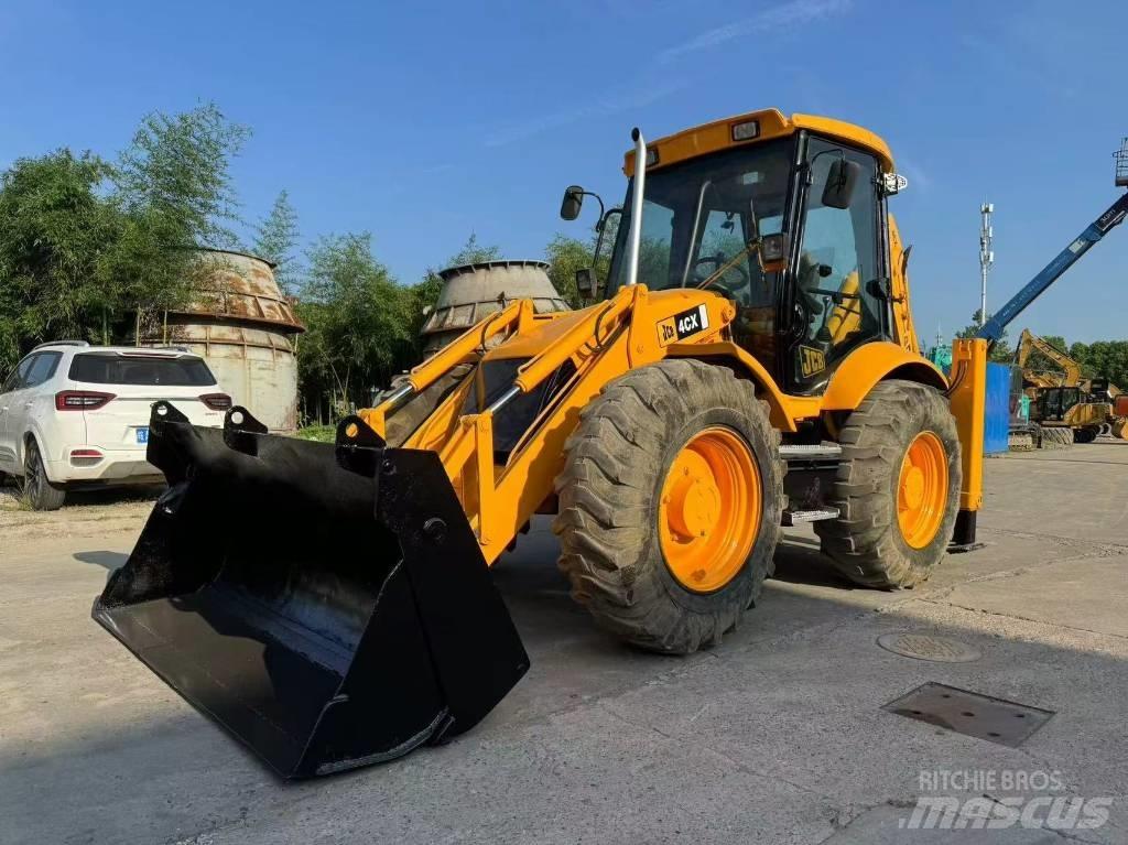 JCB 4 CX Retroescavadeiras
