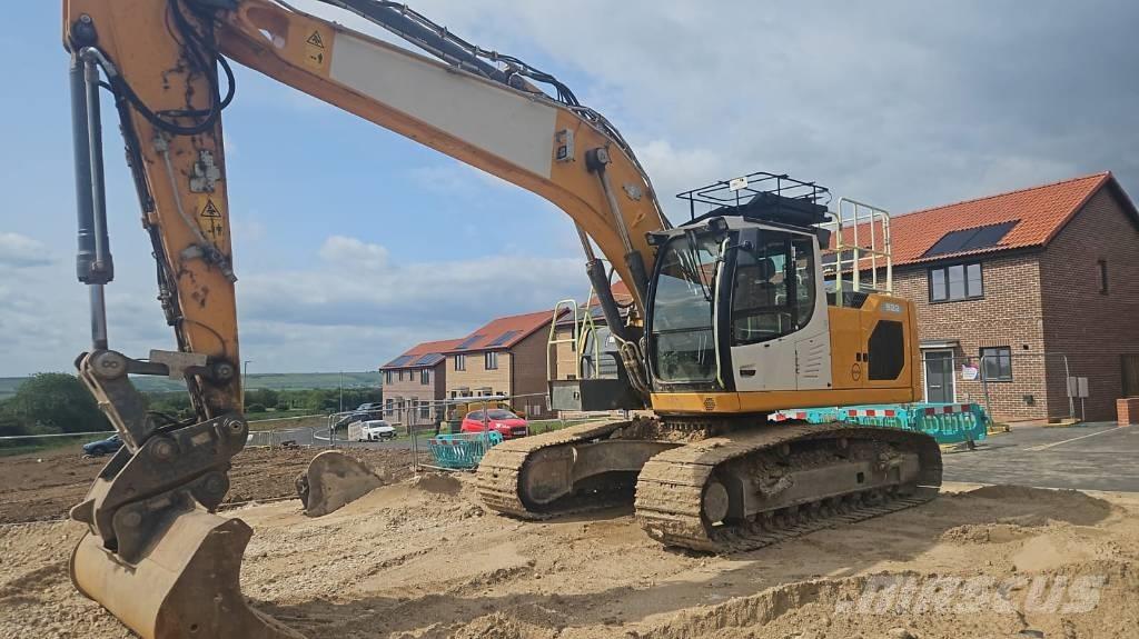 Liebherr R 922 LC Escavadeiras de esteiras