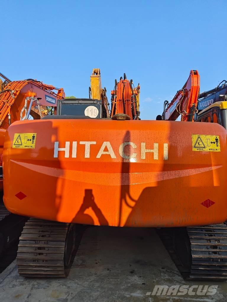 Hitachi ZX 210 Escavadeiras de esteiras