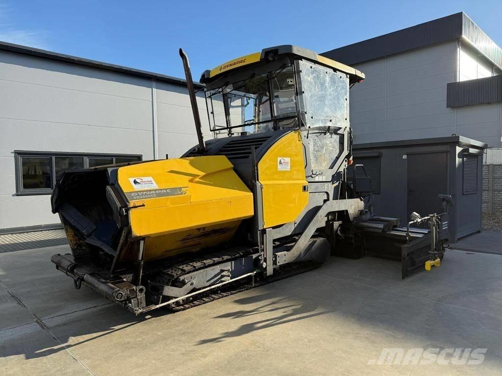 Dynapac SD 2500 CS Espalhadoras de asfalto