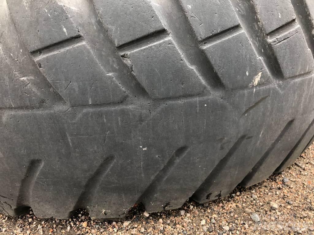 Nokian 400/80R28 Pneus Agrícolas