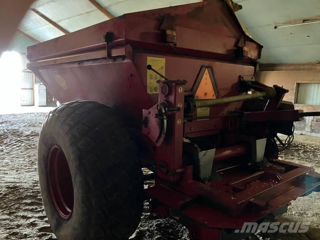 Bredal B 4 Espalhadores de estrume