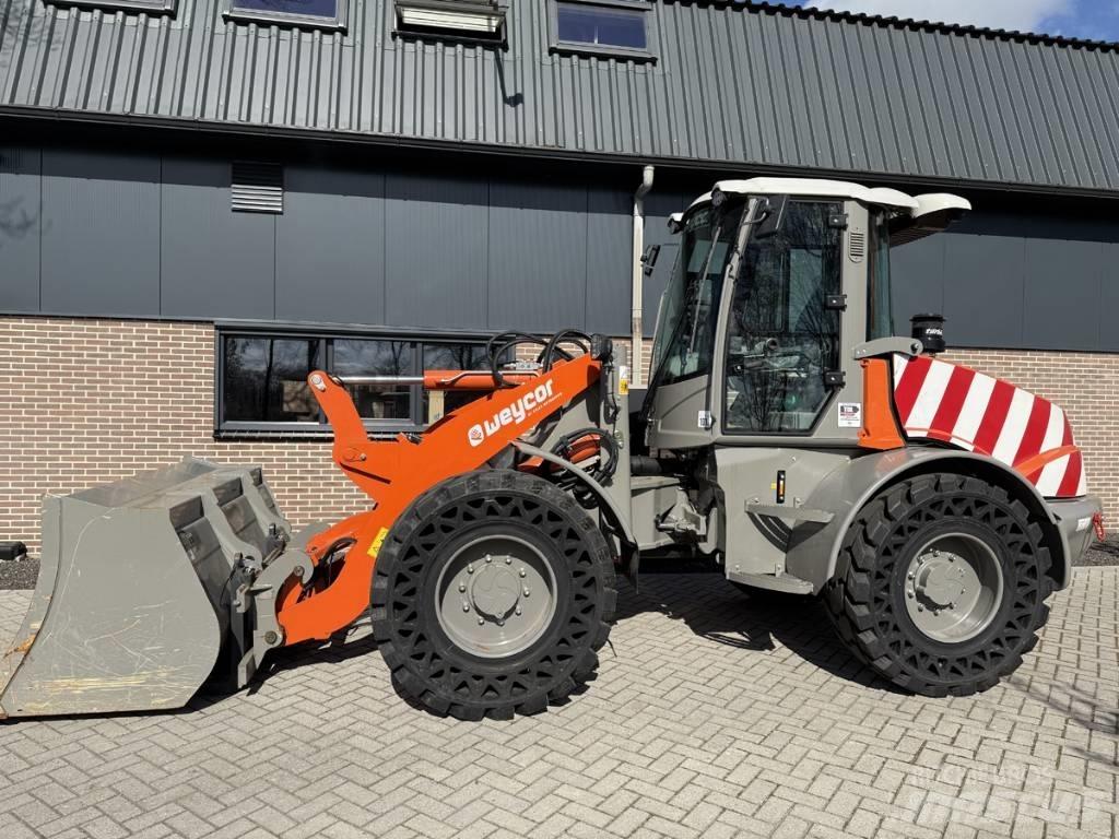 Weycor AR 560 Carregadeiras de rodas