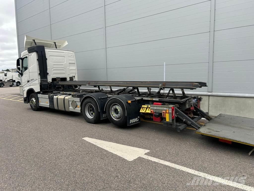 Volvo FH Camiões caixa desmontável com elevador de cabo