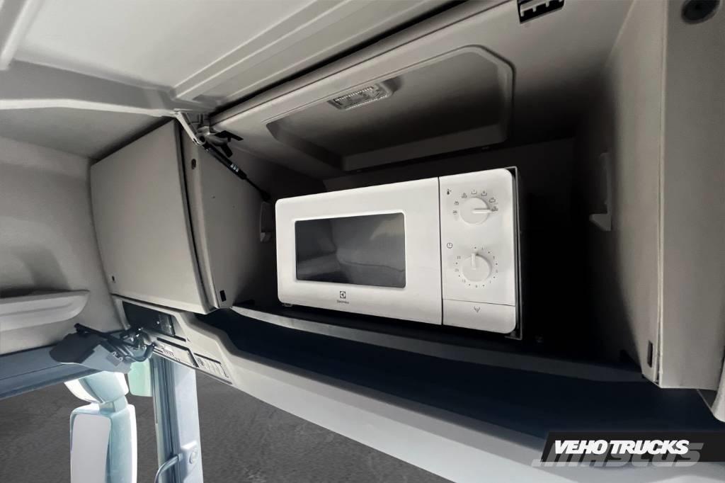 Scania R 580 6X2 NB Cavalos Mecânicos