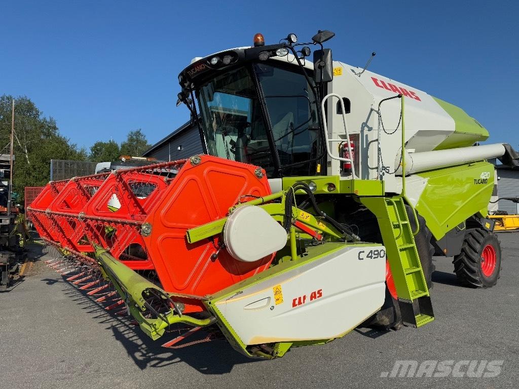 CLAAS Tucano 420 Ceifeiras debulhadoras