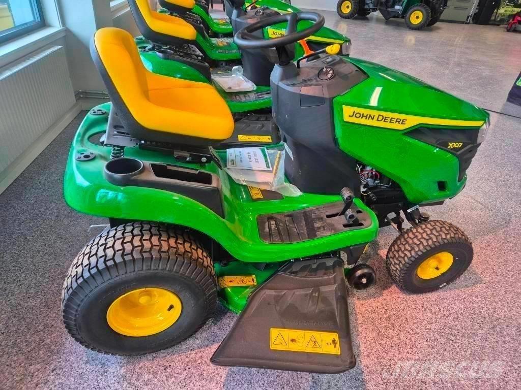 John Deere 107 R Corta-Relvas Riders