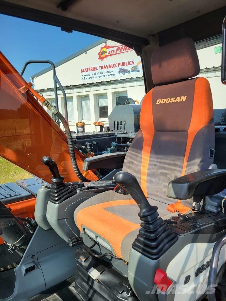 Doosan DX 140 LC-5 Escavadeiras de esteiras