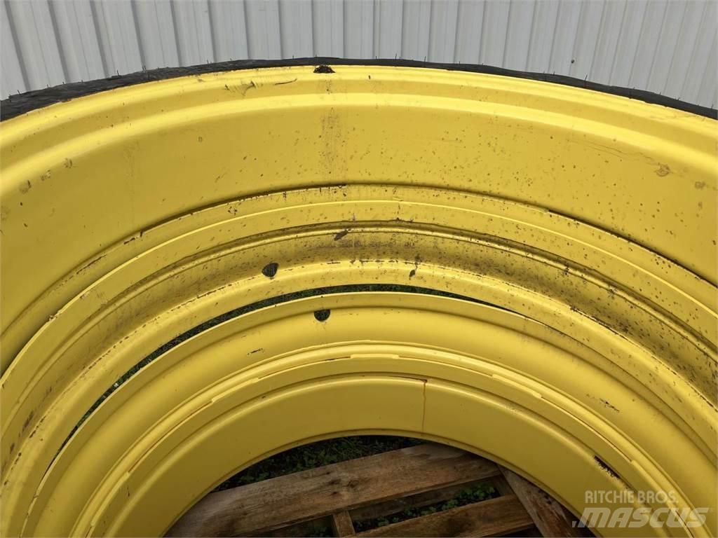 Taurus 270/95R44 Pneus Agrícolas