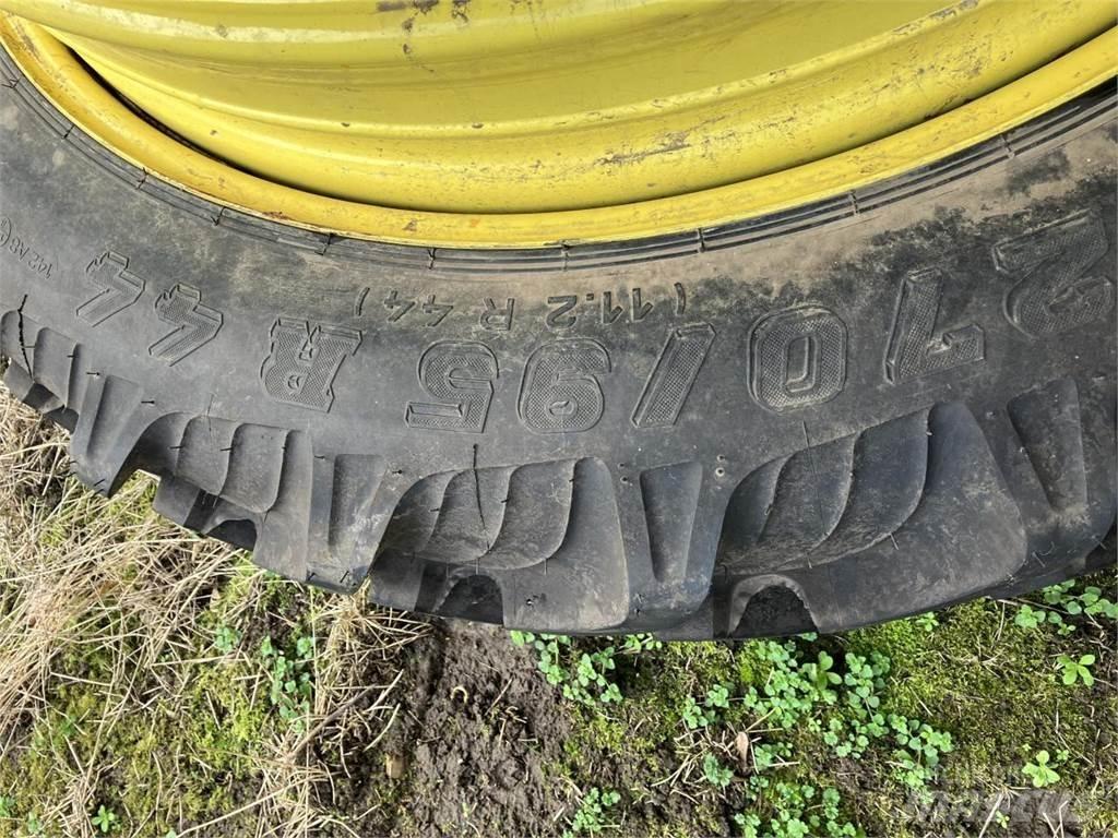 Taurus 270/95R44 Pneus Agrícolas