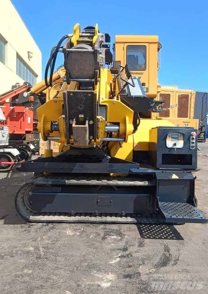  MGI Tonker 830 Bate-estacas vibratório