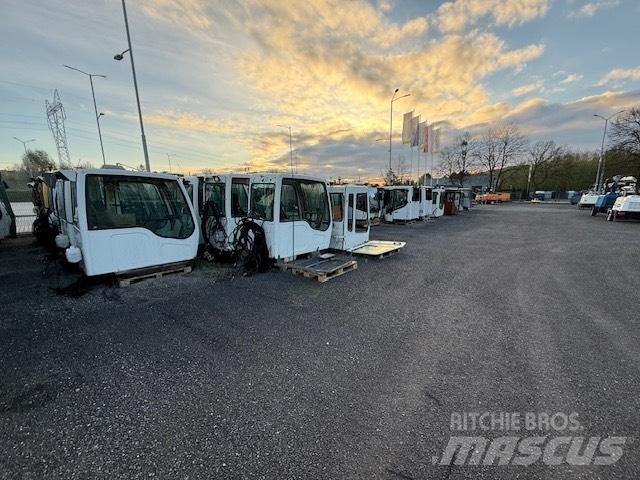 Liebherr USED CAB Cabina